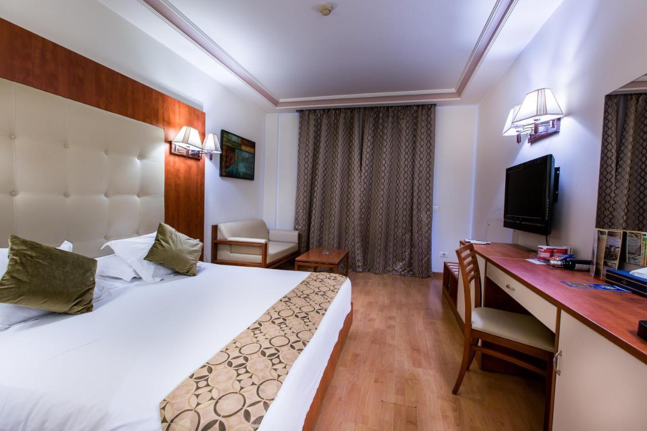 Princessa Hotel จูนิเย ภายนอก รูปภาพ